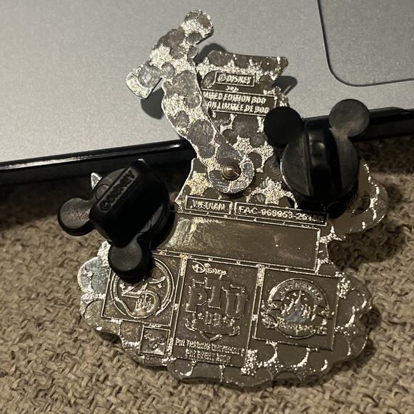 Disney Ludwig von Drake - If We Were There Pin | Celebrating 25 Years Event - Picture 5 of 7